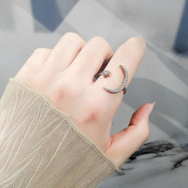 Cross-border New S925 Sterling Silver Ring Actress Star Moon Personality Exaggerated Ins Wind Light Luxury Small Food Ring - Image 3