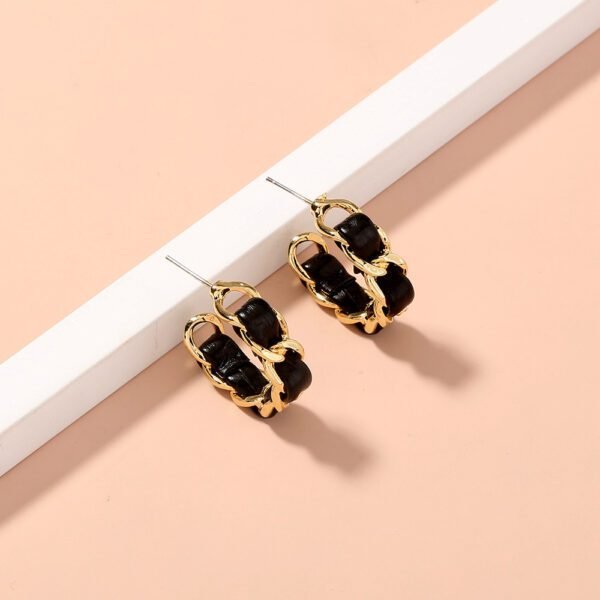 European and American new fashion jewelry, creative design hollow chain metal black leather C-shaped stud earrings - Image 2